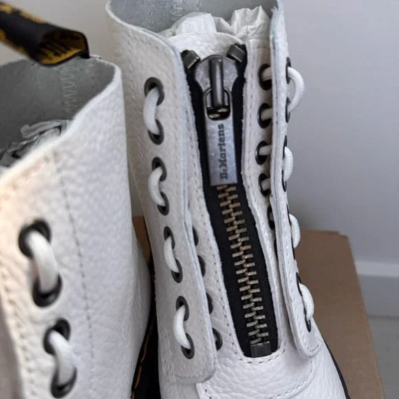 Dr. Martens Sinclair Platform Bootie (white) - Picture 3 of 9